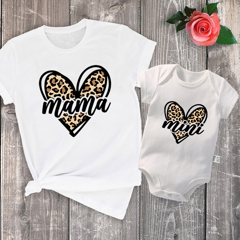 Plant Parent T Shirt - Mama Mimi Familien-Matching-Kleidung mit Leoparden-Herz-Print, kurzärmliges